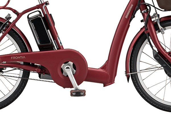 またぎやすいフレーム設計