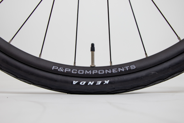 ブラックリムホイール