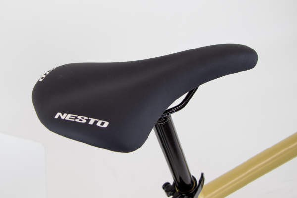 スポーツサドル