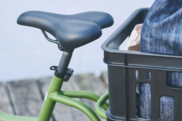 快適なワイドソフトサドル