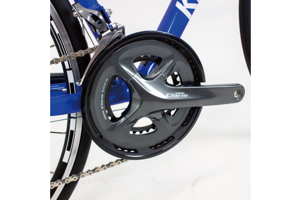 裾の巻き込みを防止するクランク