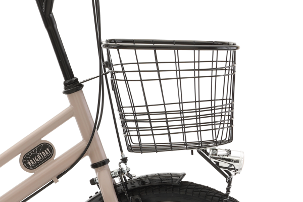 便利な前かごを標準装備