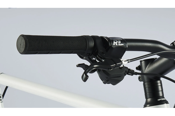 親指のみのシンプルなシフター