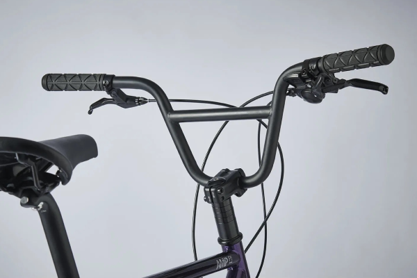 BMXスタイルのハンドル