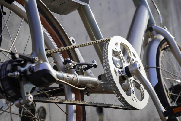 メンテナンスフリーのベルトドライブ