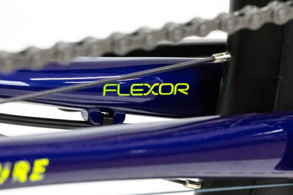 振動吸収気候FLEXOR