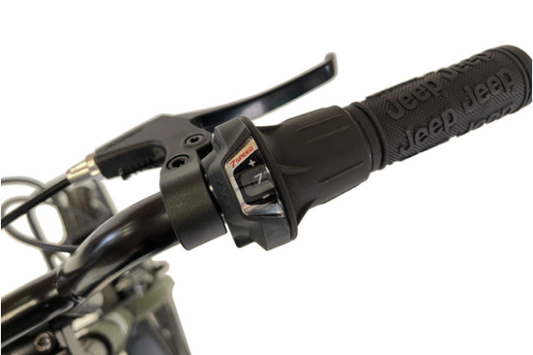 Jeepのロゴ入りグリップ