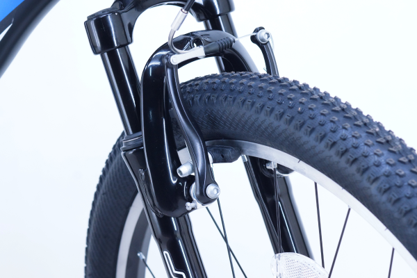 高い制動力を発揮するVブレーキ