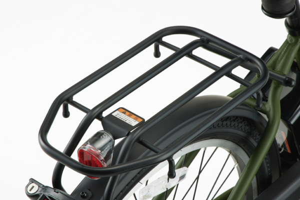 幅広キャリヤで大きな荷物も安心