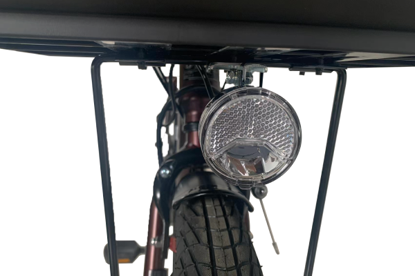 安心のリフレクター付きLEDライト