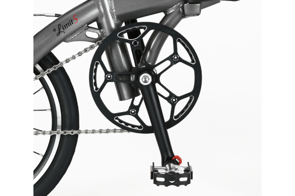 軽量なアルミクランク