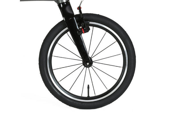 耐久性に優れたタイヤ