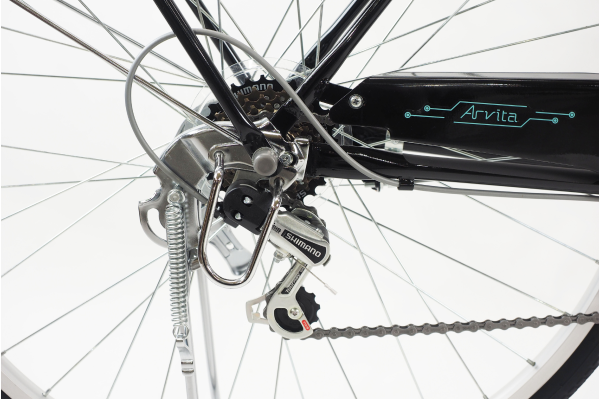 信頼のシマノ製6段変速