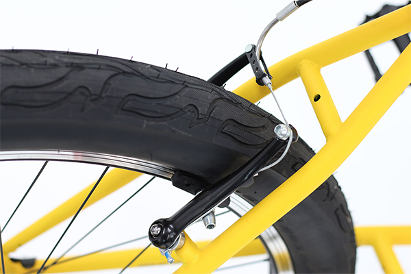 確実な制動力を誇るVブレーキ